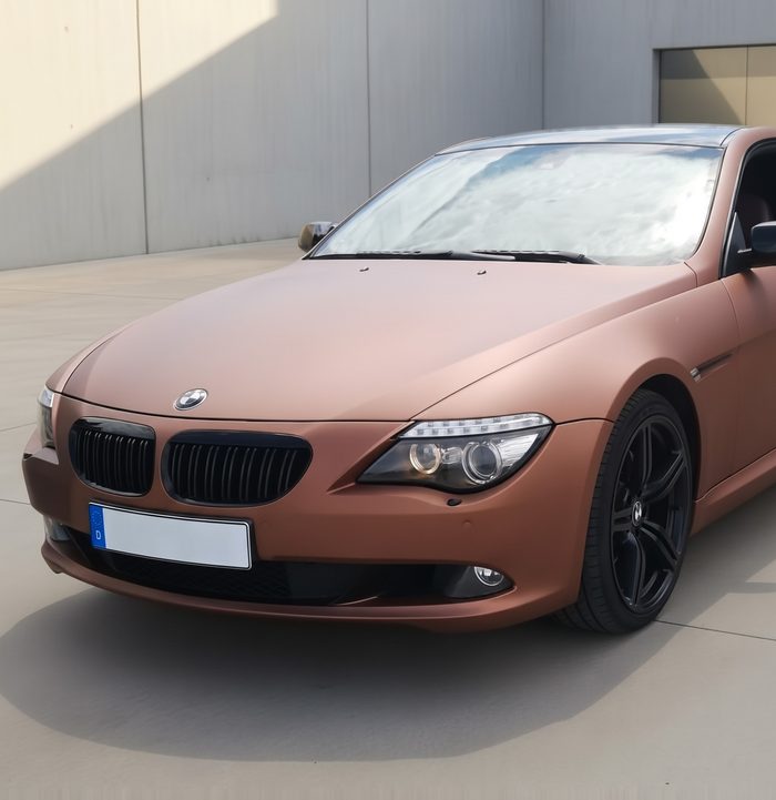 BMW 6er nachher, vollfoliert in Matt Brown Metallic